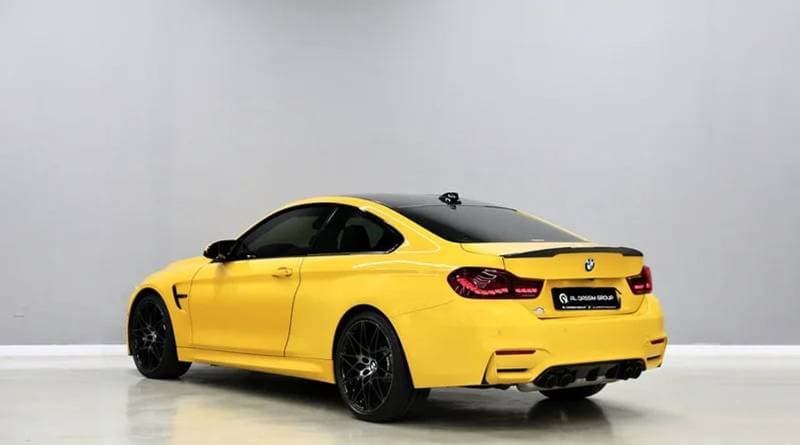 2020 BMW M4 CS thumbnail 4