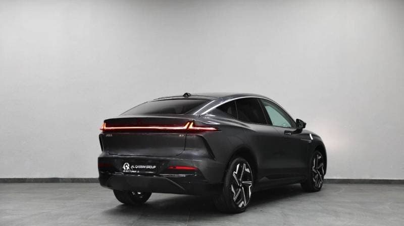2022 SAIC Rising R7 thumbnail 4
