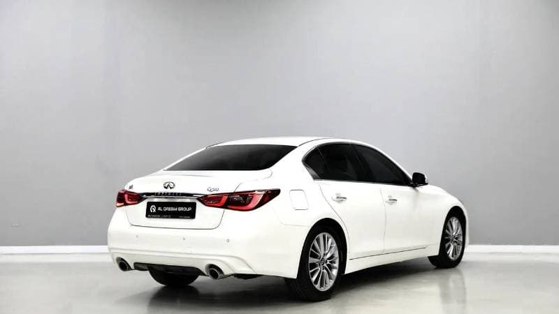 2022 Infiniti Q50 LUXE thumbnail 2