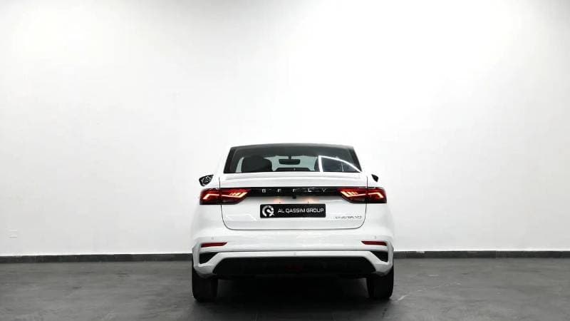 2026 Geely Emgrand GS thumbnail 5