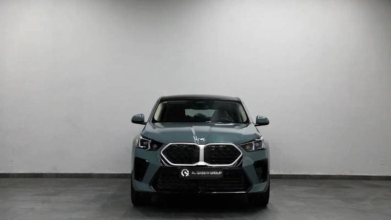 2026 BMW X2 thumbnail 2