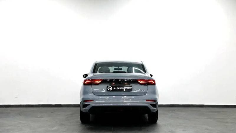 2027 Geely Emgrand thumbnail 5