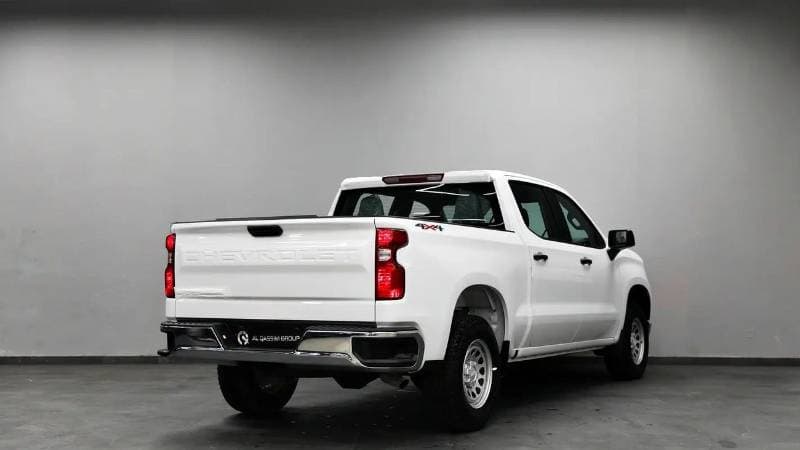 2025 Chevrolet Silverado 1500 RST thumbnail 6