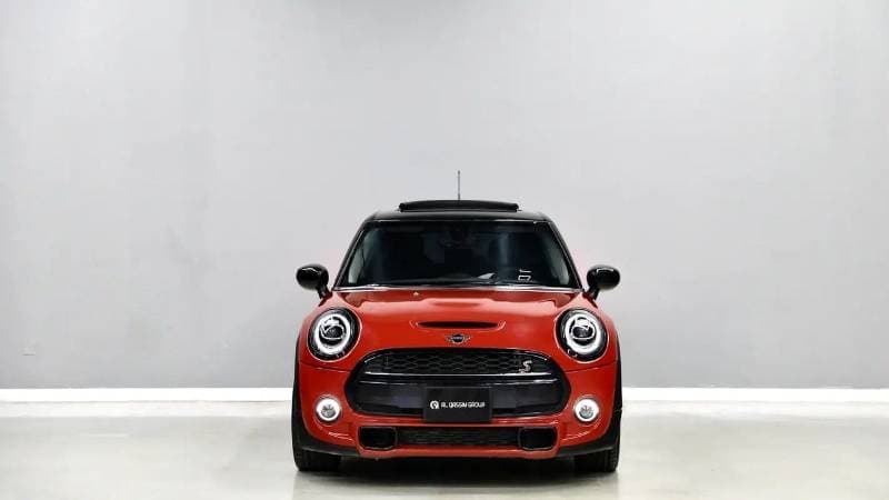 2021 Mini Cooper S STANDARD thumbnail 2