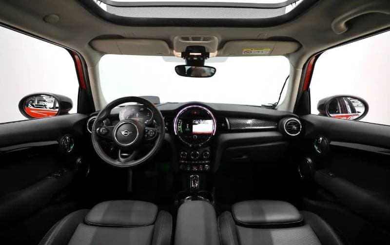 2021 Mini Cooper S STANDARD thumbnail 8