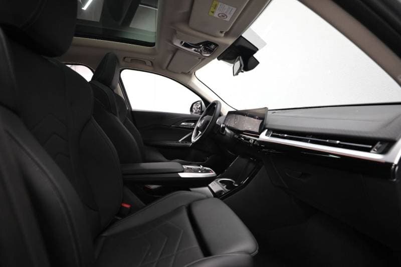 2026 BMW X2 SDRIVE25I M SPORT thumbnail 8