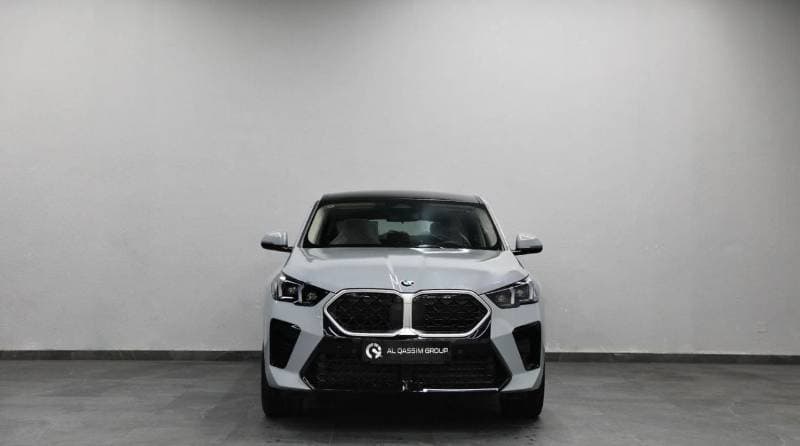 2026 BMW X2 SDRIVE25I M SPORT thumbnail 2