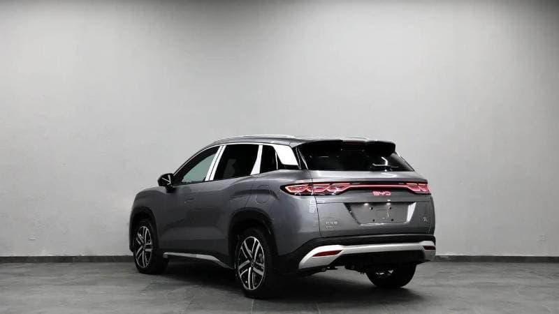 2025 BYD Song L STANDARD thumbnail 4