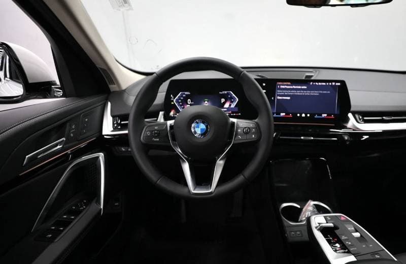 2026 BMW X2 XDRIVE20I M SPORT thumbnail 8