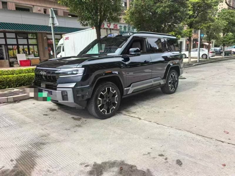 2024 BYD Leopard 8 FLAGSHIP thumbnail 2