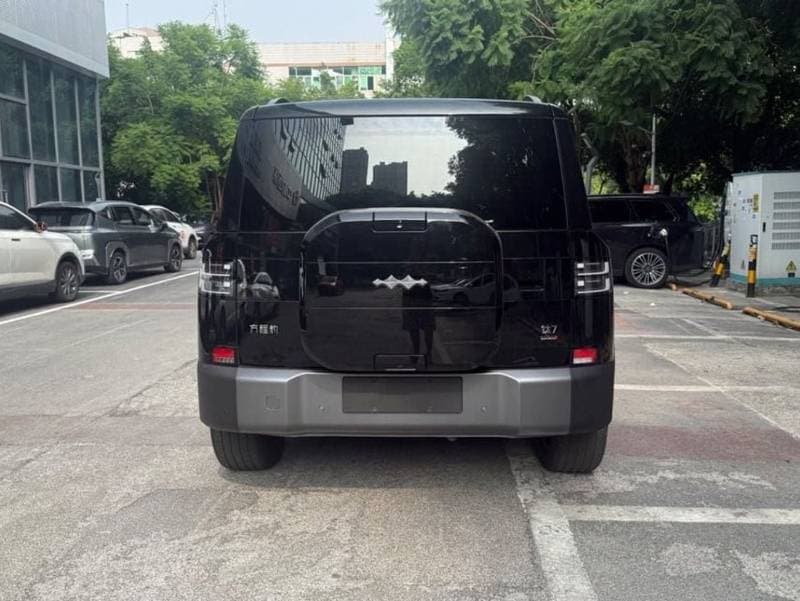 2025 BYD Leopard 7 ultra edition thumbnail 6