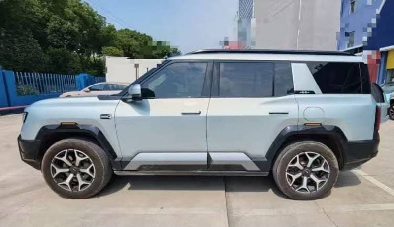 2024 BYD Leopard 8 smart & brave flagship edition (6 seater) thumbnail 3