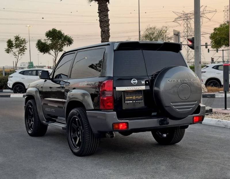 2023 Nissan Patrol SUPER SAFARI HT thumbnail 5