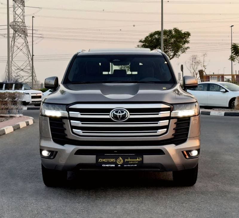 2025 Toyota Land Cruiser GXR thumbnail 2