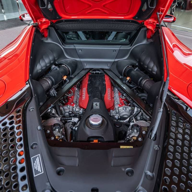 2021 Ferrari SF90 STRADALE thumbnail 2