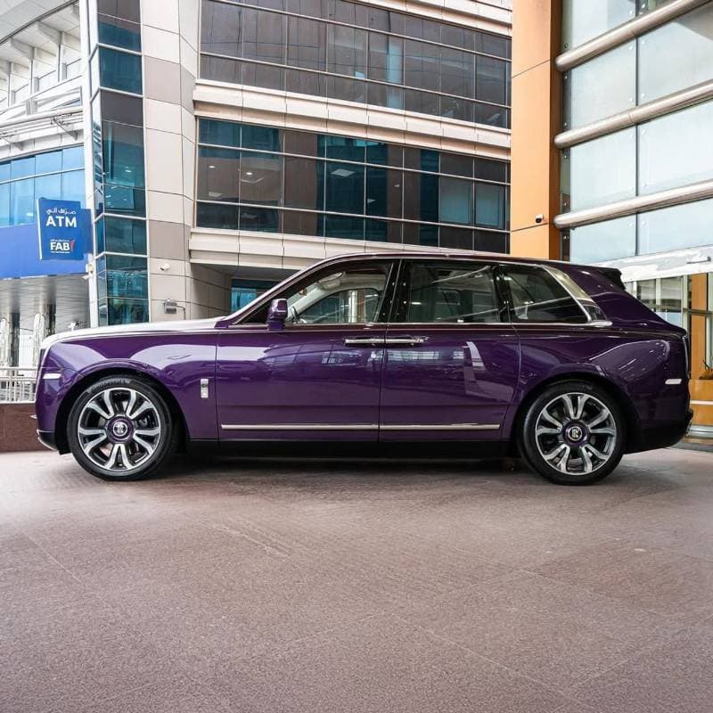2019 Rolls Royce Cullinan STANDARD thumbnail 3