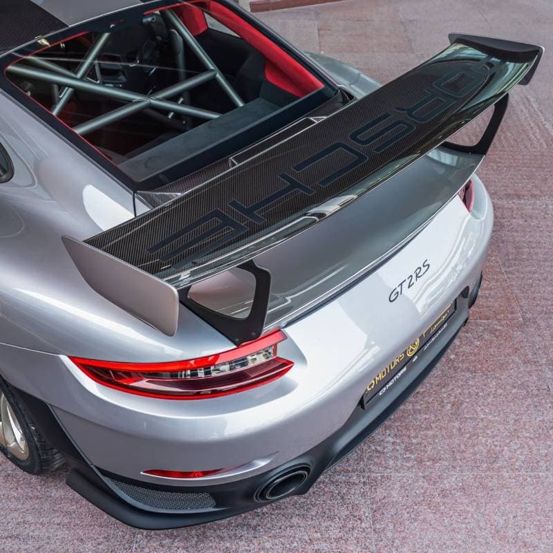 2018 Porsche 911 GT2 RS thumbnail 5
