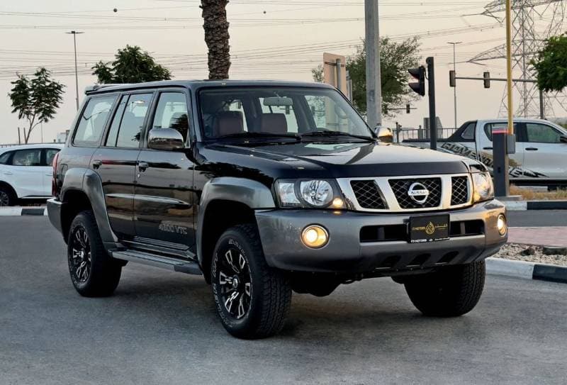 2023 Nissan Patrol SUPER SAFARI thumbnail 3