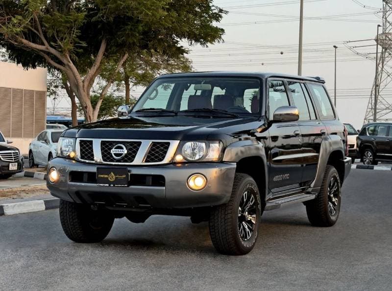 2023 Nissan Patrol SUPER SAFARI