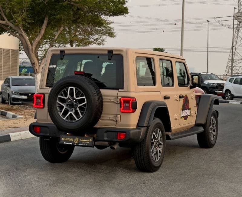 2024 Jeep Wrangler SAHARA thumbnail 7