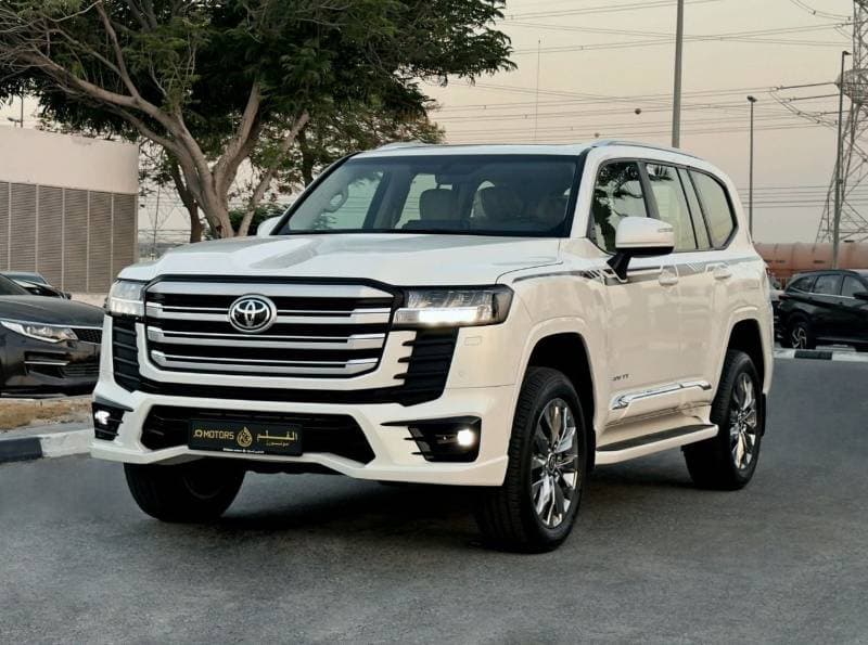 2025 Toyota Land Cruiser GXR