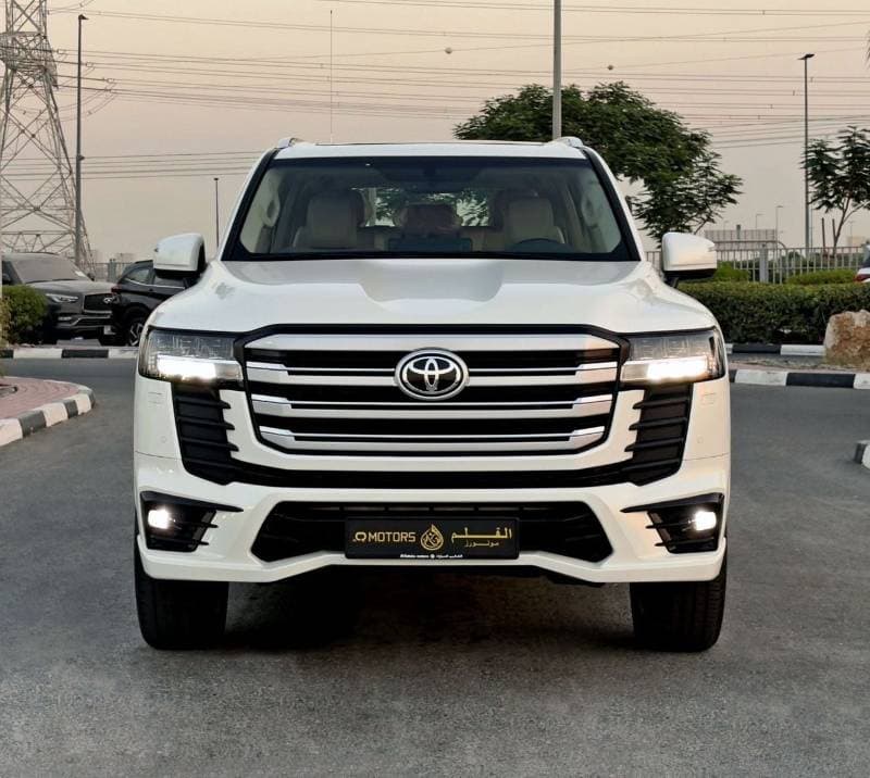 2025 Toyota Land Cruiser GXR thumbnail 2