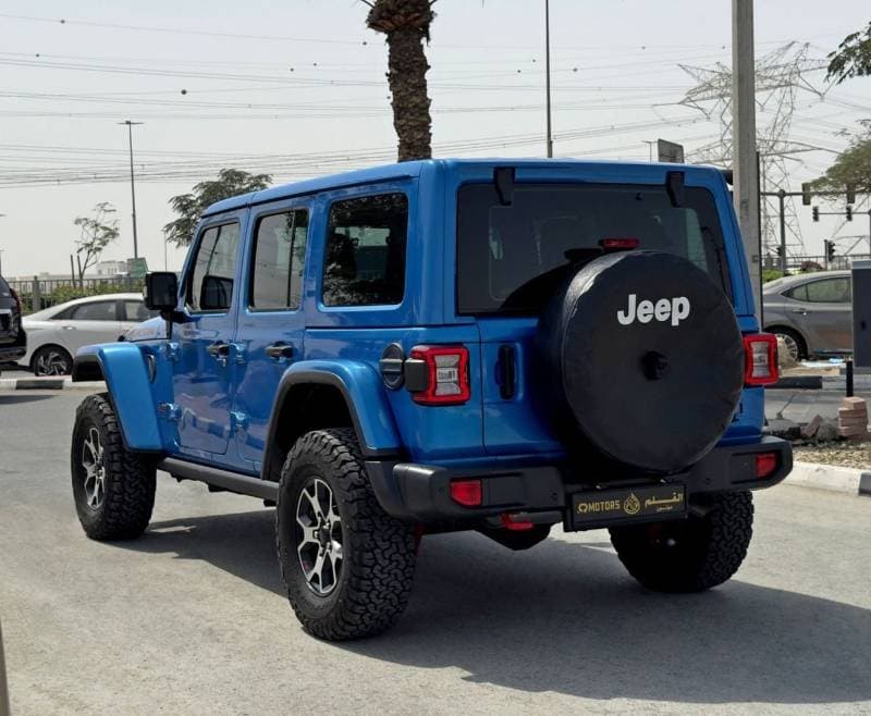 2023 Jeep Wrangler Unlimited RUBICON thumbnail 5