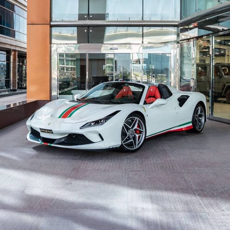 2023 Ferrari F8 Spider STANDARD thumbnail 2