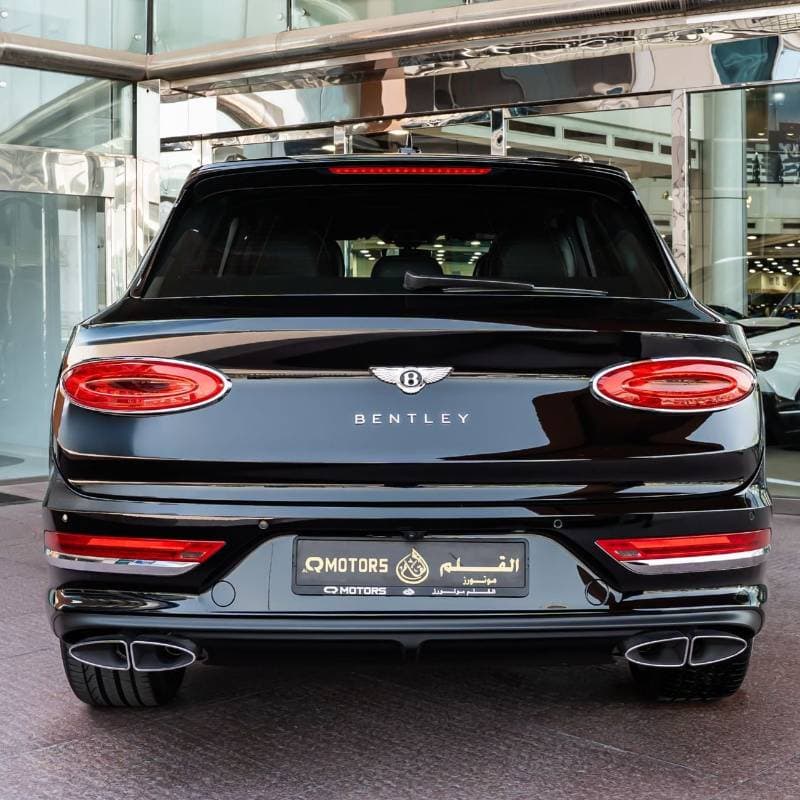 2023 Bentley Bentayga AZURE thumbnail 3