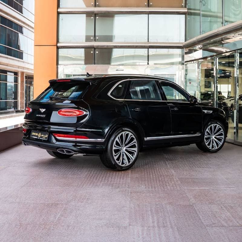 2023 Bentley Bentayga AZURE thumbnail 2