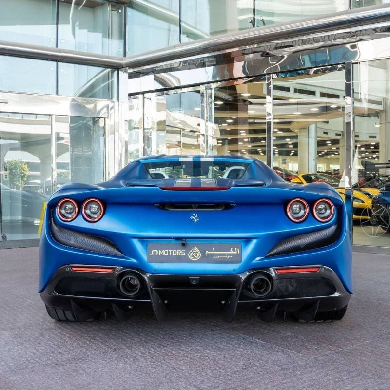 2023 Ferrari F8 Spider STANDARD thumbnail 5