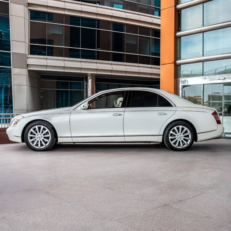 2009 Mercedes Maybach 57 thumbnail 3
