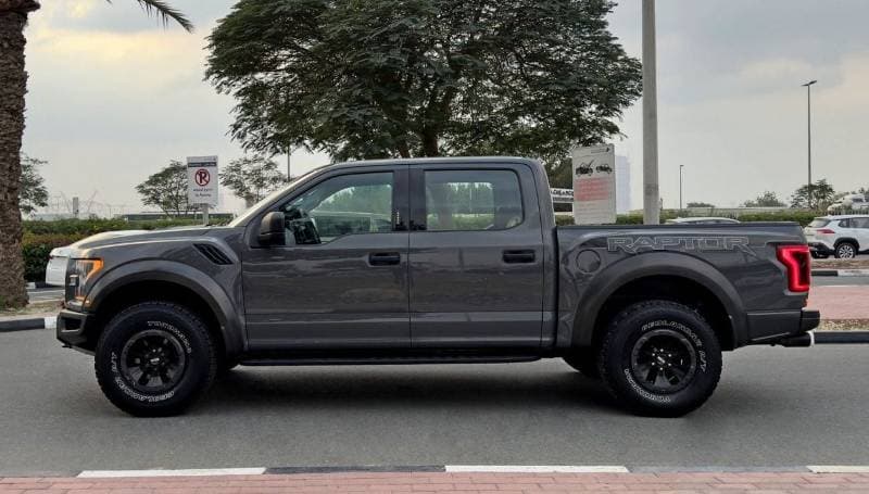 2018 Ford F 150 thumbnail 4
