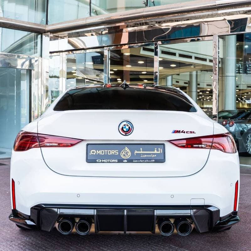 2023 BMW M4 CSL thumbnail 4