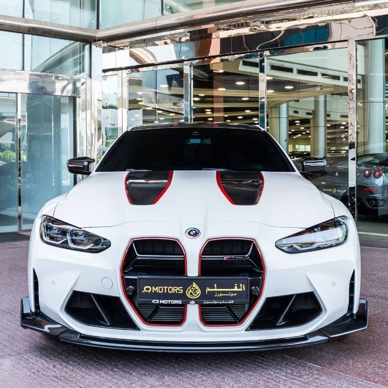 2023 BMW M4 CSL thumbnail 2