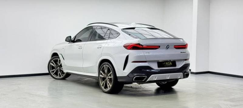 2020 BMW X6 M 50i thumbnail 6