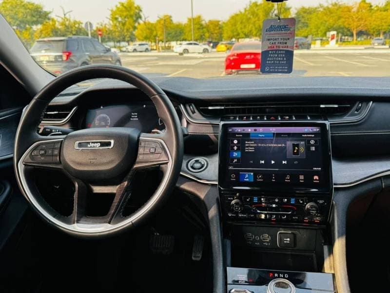 2023 Jeep Grand Cherokee LIMITED thumbnail 8