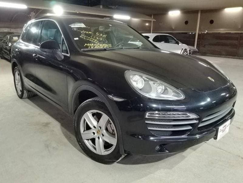 2012 Porsche Cayenne S thumbnail 7