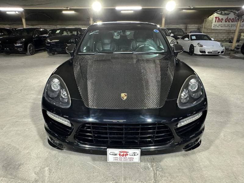 2012 Porsche Cayenne TURBO thumbnail 8
