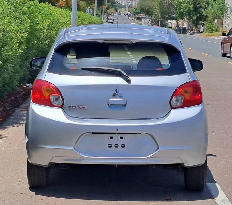 2014 Mitsubishi Mirage GLX BASIC thumbnail 6