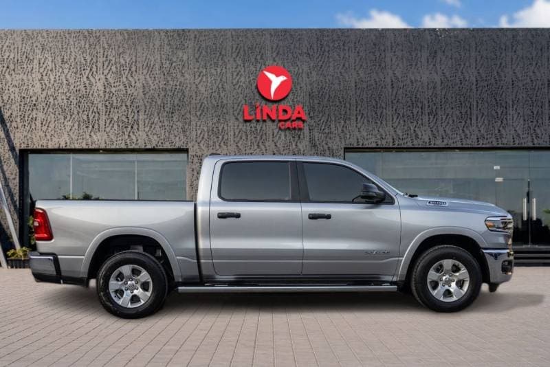 2025 RAM 1500 BIGHORN CREW CAB thumbnail 7