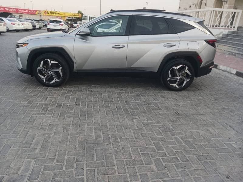 2024 Hyundai Tucson PREMIUM thumbnail 3