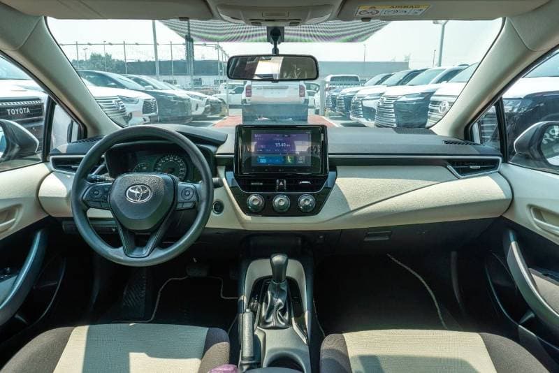 2025 Toyota Corolla XLI thumbnail 5