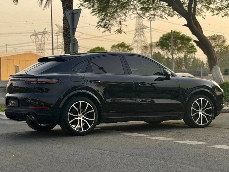 2020 Porsche Cayenne S thumbnail 4