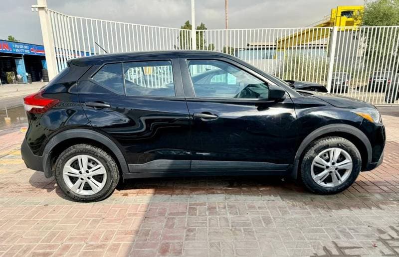 2020 Nissan Kicks S thumbnail 4