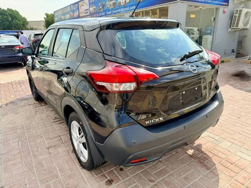 2020 Nissan Kicks S thumbnail 5