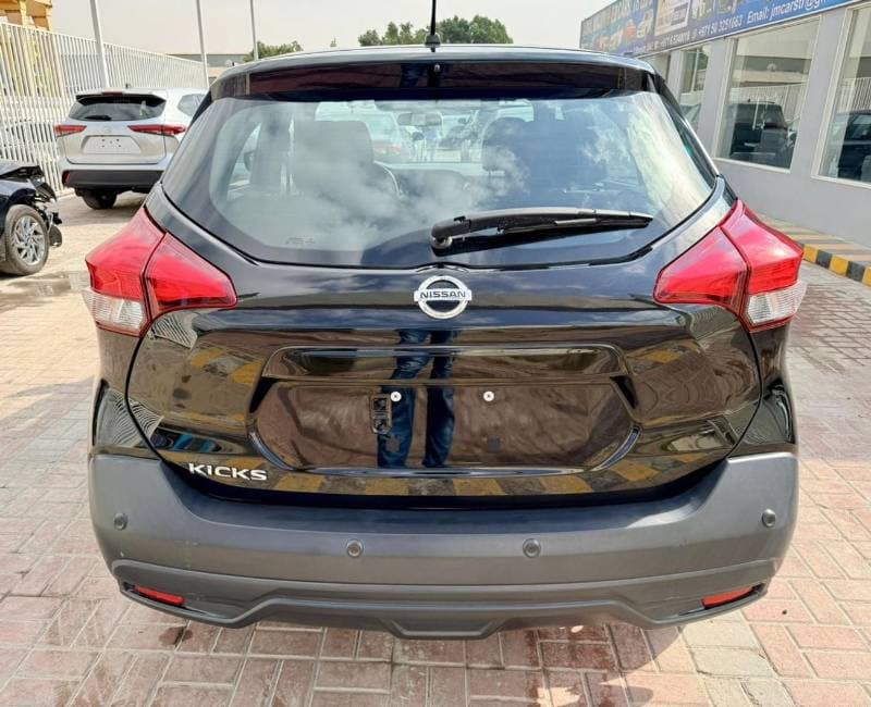 2020 Nissan Kicks S thumbnail 6