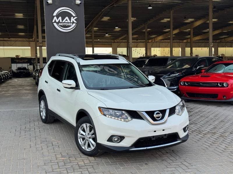 2016 Nissan Rogue thumbnail 2