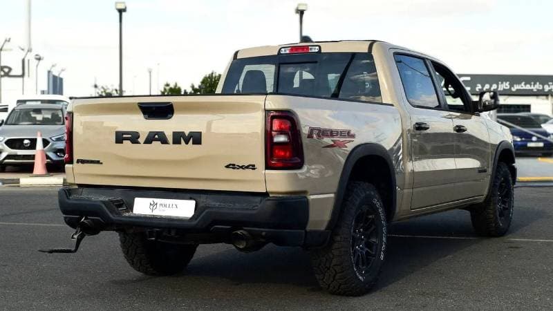 2025 RAM 1500 REBEL thumbnail 4