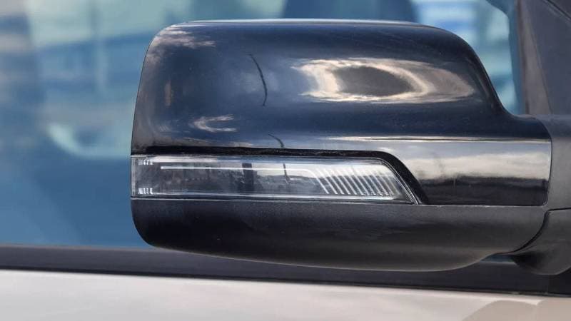 2025 RAM 1500 REBEL thumbnail 8
